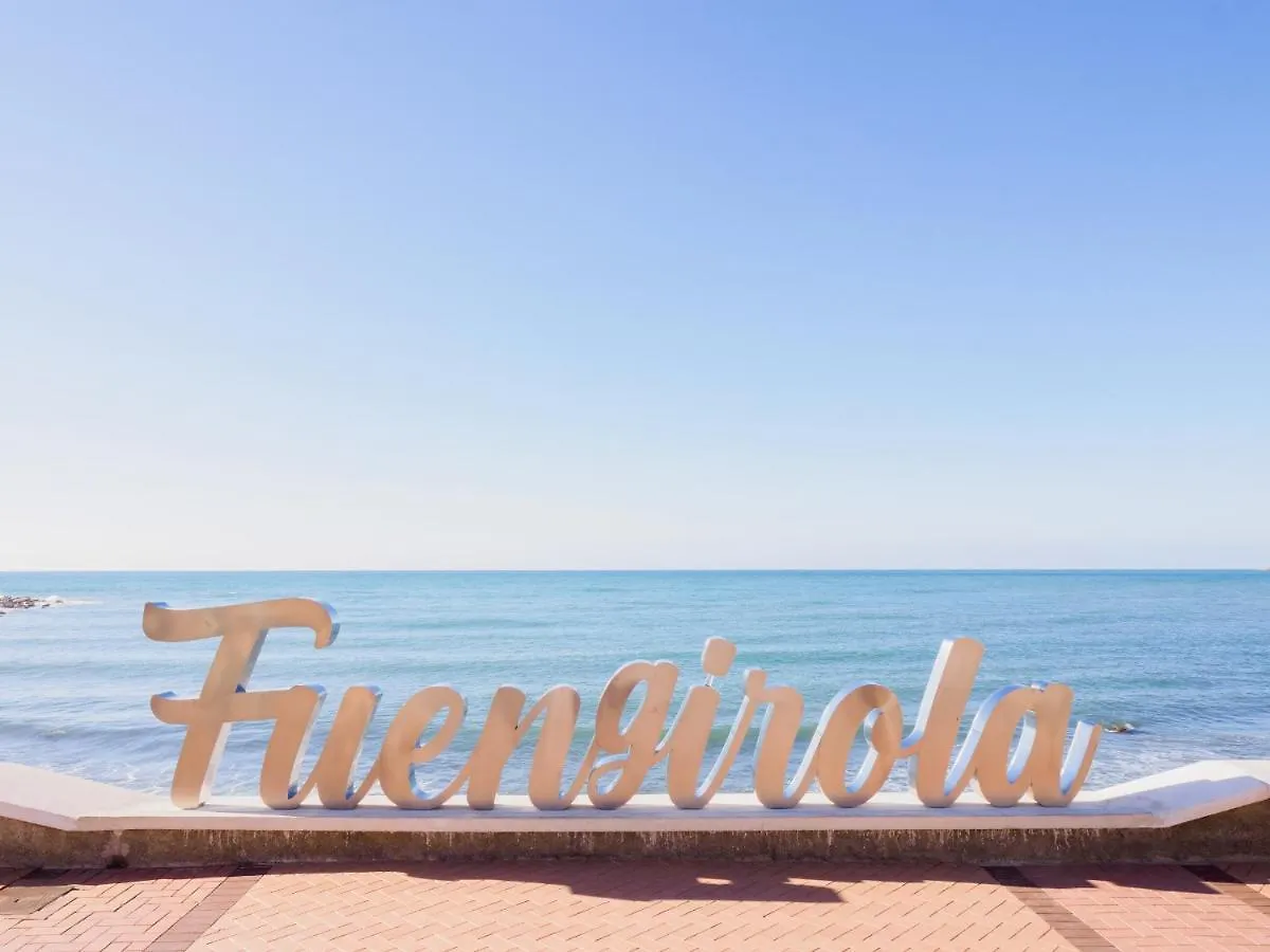 Cubo'S Fuengirola Leisure Port Apartment